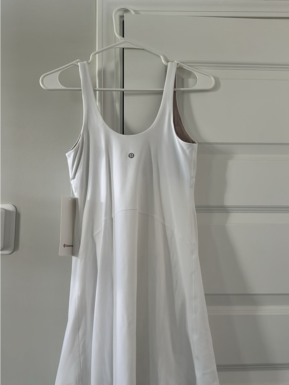 lululemon athletica align White Tank Mini Dress with shorts & Pockets Size 6 - Picture 6 of 8